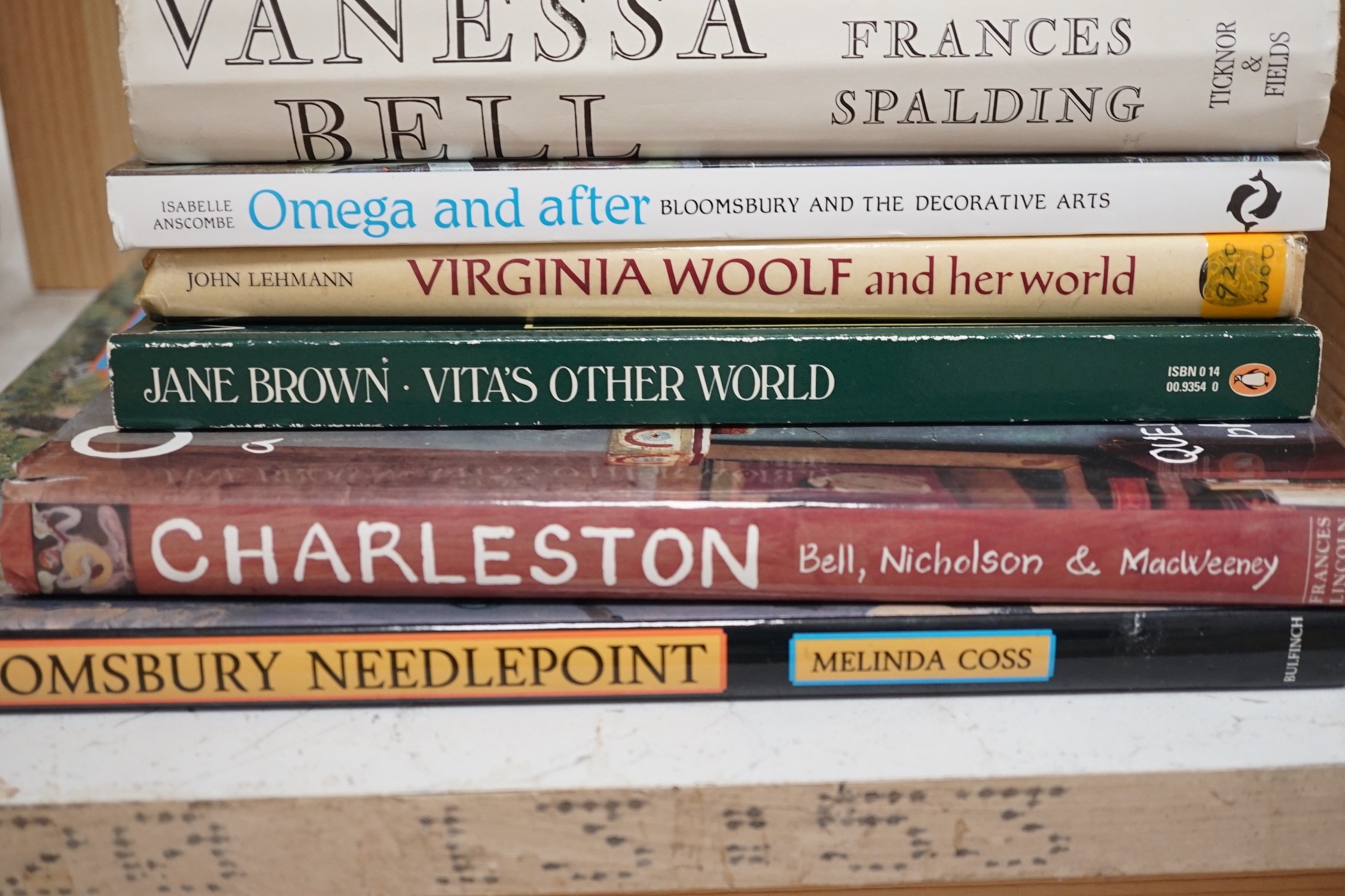 A quantity of Bloomsbury related books